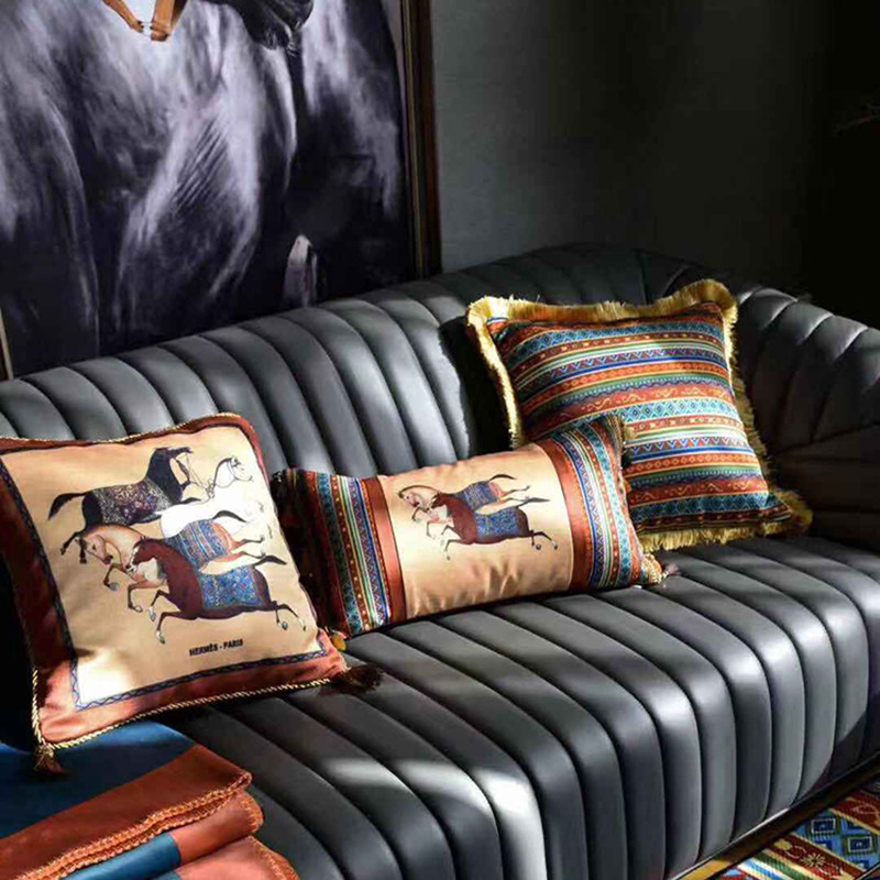 Upscale American light extravaganza Horse Pillow Close To Pillow Hotel Decent Board Room Home Living Room Sofa Bed Head Flow Sumpback