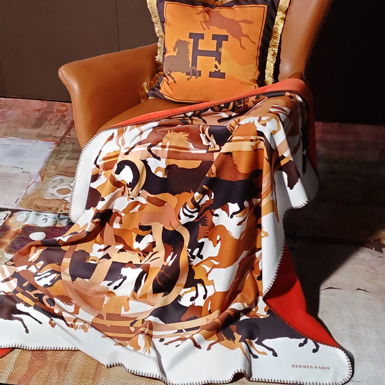 New high-grade American light luxury blanket thickened warm towel quilt Summer quilt blanket Gift blanket Single double air-conditioning quilt