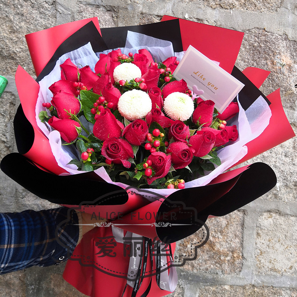 33 red roses birthday proposal bouquet Qingdao Jiaozhou Laixi Huangdao Chengyang flowers express same city delivery