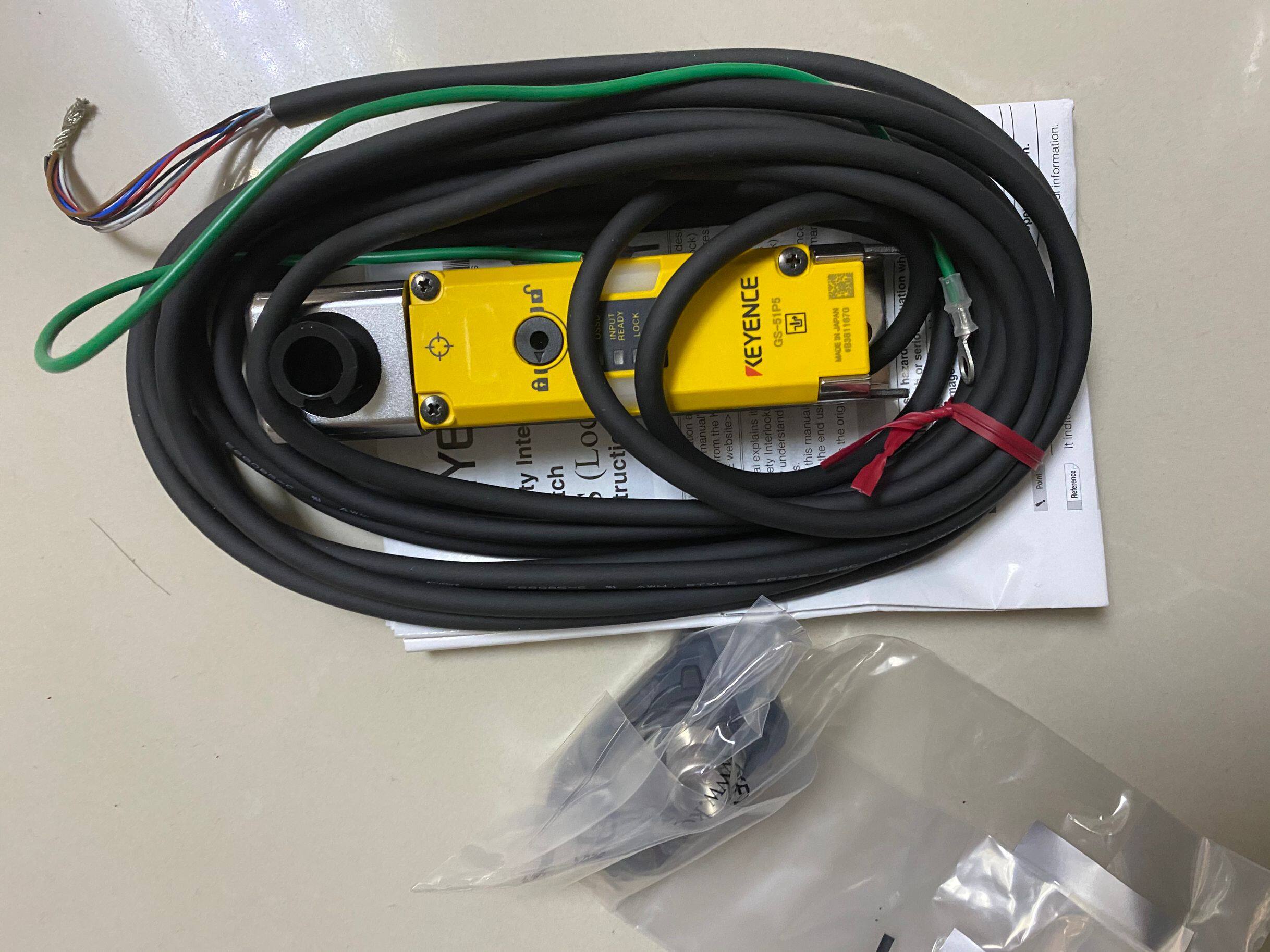 1PC Keyence GS-11PC Safety Door Sensor GS-11PC New in box Expedited