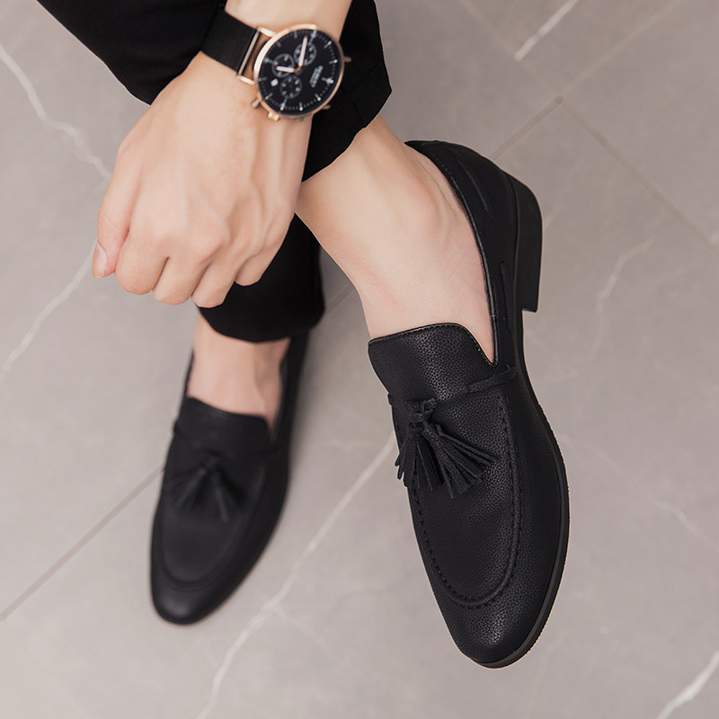 Summer Brock men's shoes Korean version of the British one-foot pedal hairstylist tide shoes pointed toe toe slip tassel casual leather shoes men