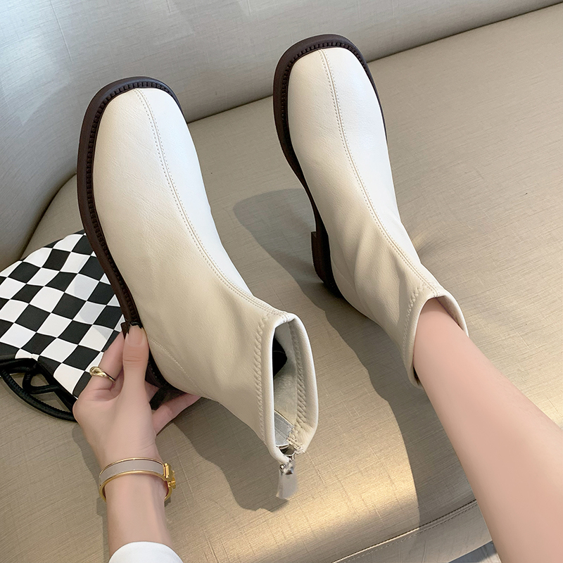 Korean Style Short Boots for Women 2026 New Autumn and Winter Flat Soft Leather Boots White Short Boots Women's Slim Boots Martin Boots
