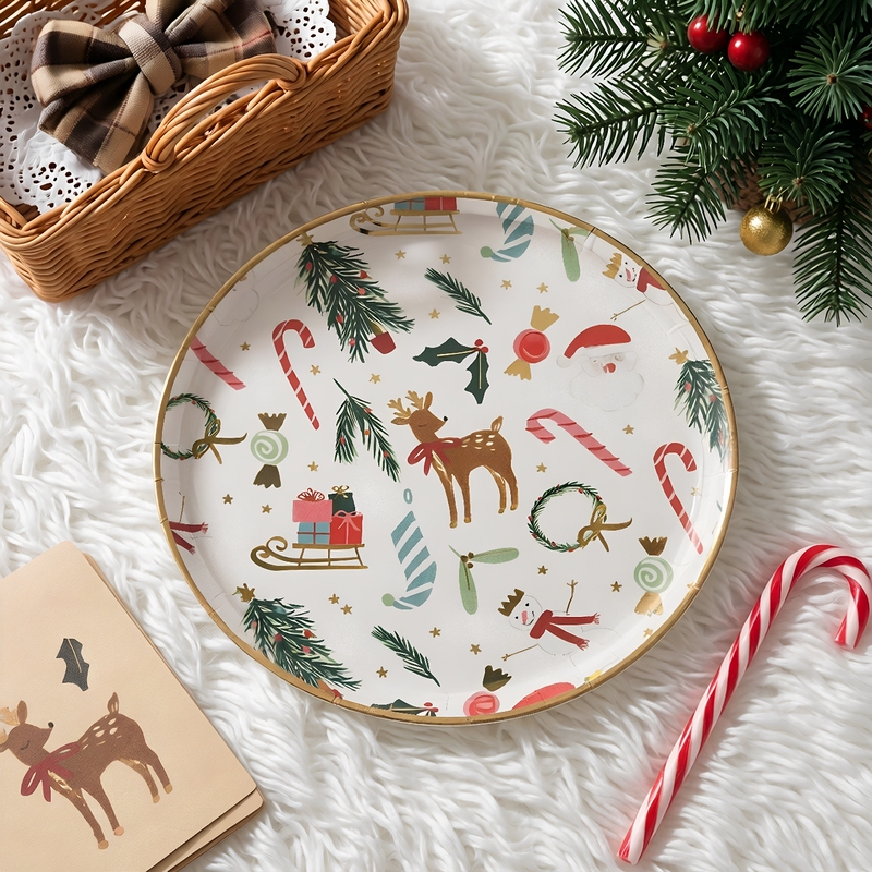 Christmas Themed Gold Foil Disposable Paper Plates, Paper Cups, Christmas Tree Straws, Decorations, Christmas Themed Party Tableware Christmas Themed Gold Foil Disposable Paper Plates, Paper Cups, Christmas Tree Straws, Decorations, Christmas Themed Party Tableware