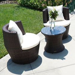 Outdoor Tables and Chairs with Umbrellas, Courtyard Rattan Chairs, Open-Air Balcony Small Tables and Chairs, Garden Leisure Rattan Three-Piece Set, Waterproof and Sun-Proof