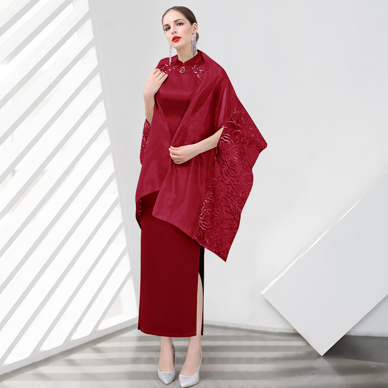 Happy mother-in-law's new embroidered cheongsam collar mother middle-aged 2022 new elegant and elegant women's wedding dress autumn