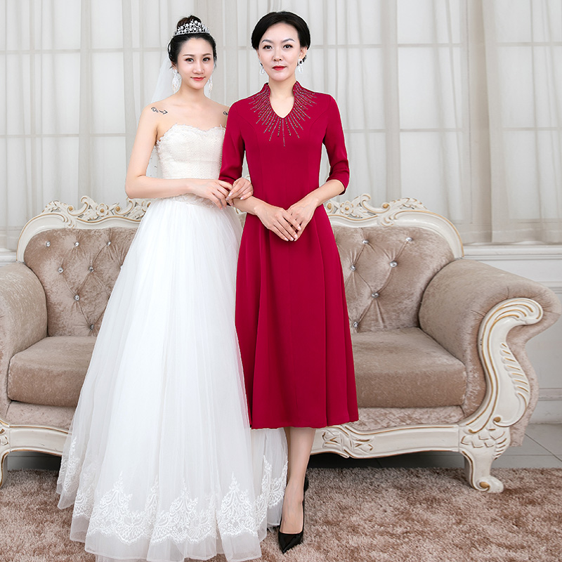 Wedding mom gown in old age women's dress 2022 new young happy mother-in-law wedding banquet Noble Ocean Dress Summer