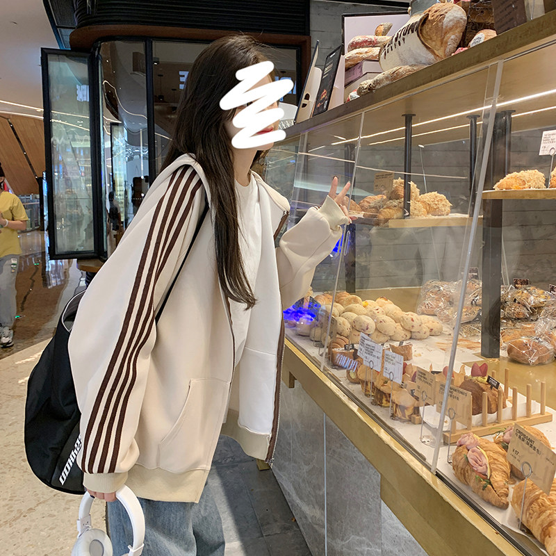 Large size maternity clothes autumn and winter outerwear maternity sweater plus velvet maternity tops maternity coat maternity clothes winter clothes trendy