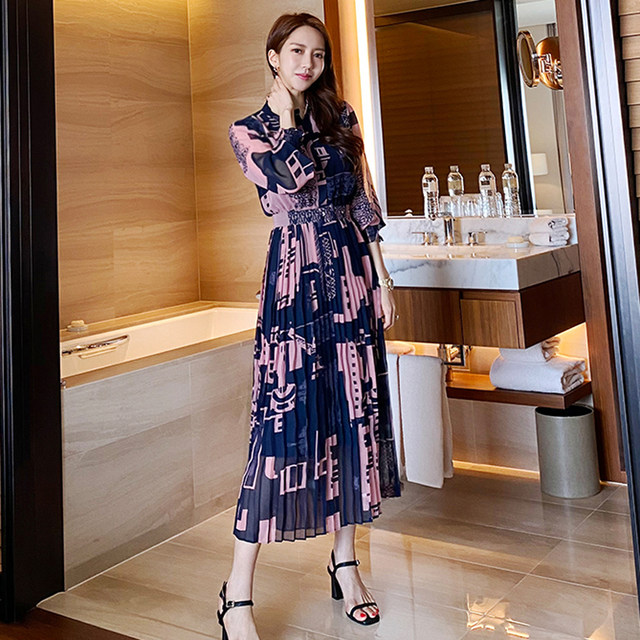 2022 summer new Korean version of the goddess fan temperament shirt long skirt waist retro printing pleated large swing dress