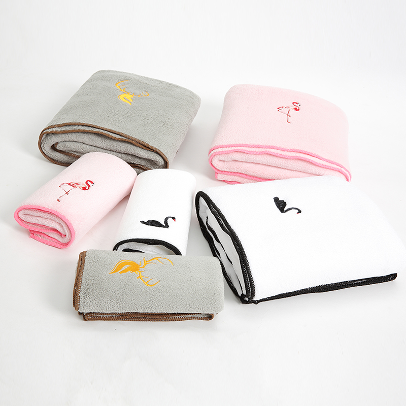 AOKEE new black swan embroidered towel bath towel soft and absorbent adult baby big bath towel cute bath towel