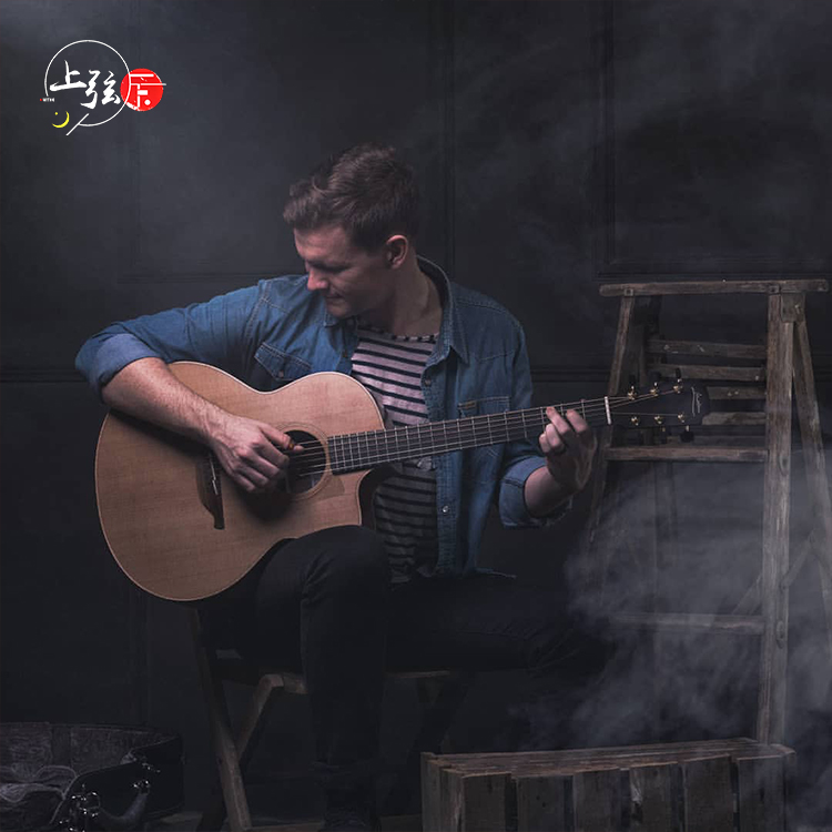 Lowden Original O F S (WL) 23 Walnut Back and Side Guitar