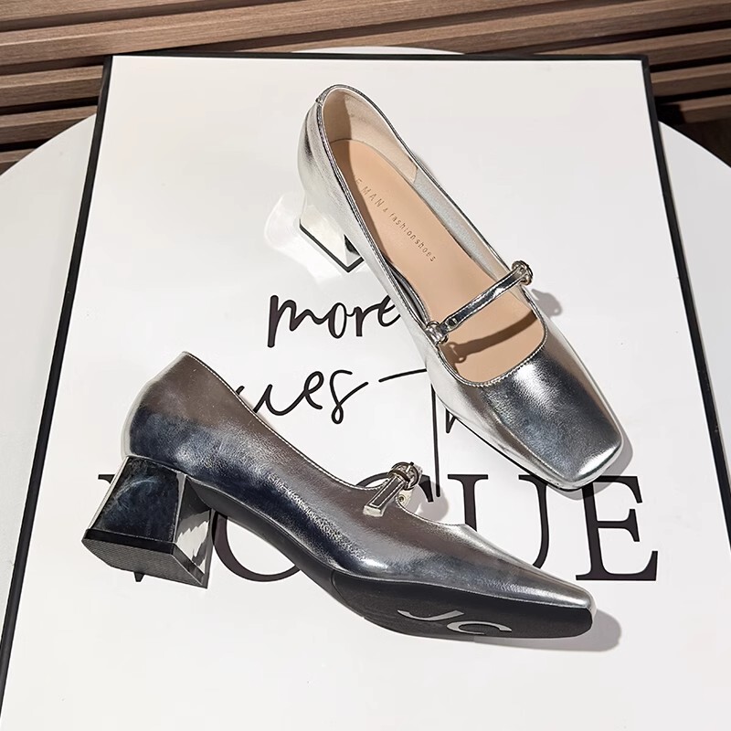 French-Style Small Fragrant Style Single Shoes for Women, Mid-Heel, 2025 New Model, Round Toe, Single Strap High Heels, Silver Mary Jane Shoes French-Style Small Fragrant Style Single Shoes for Women, Mid-Heel, 2025 New Model, Round Toe, Single Strap High Heels, Silver Mary Jane Shoes