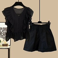 Черные шорты