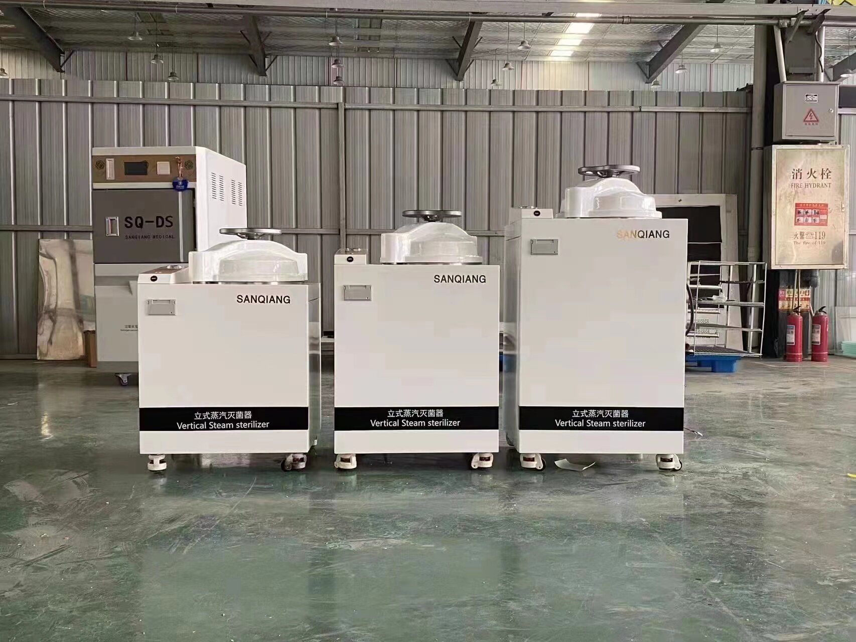 立式蒸汽灭菌器翻盖式高压灭菌消毒锅化验室医疗生物用