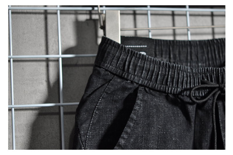 Chàng trai mùa đông tinh thần sọc đỏ chân quần jeans Phiên bản Hàn Quốc của Harlan tự trồng lưới xã hội đỏ quần bút chì quần lót nam