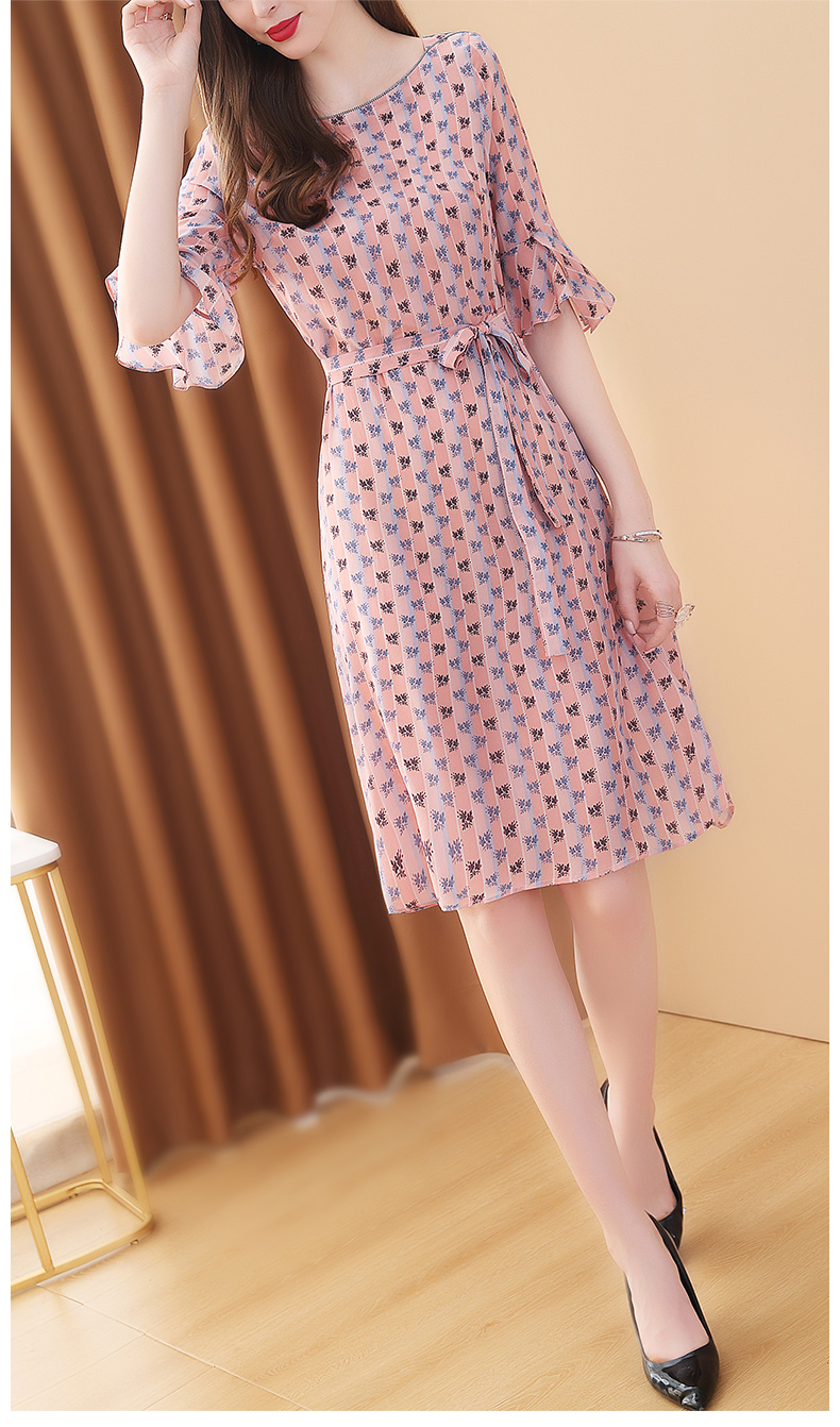 Đầm Châu Âu 2019 xuân hè mới phổ biến váy trong tay áo thời trang in hoa trong váy dài nữ - Sản phẩm HOT đầm công sở sang trọng
