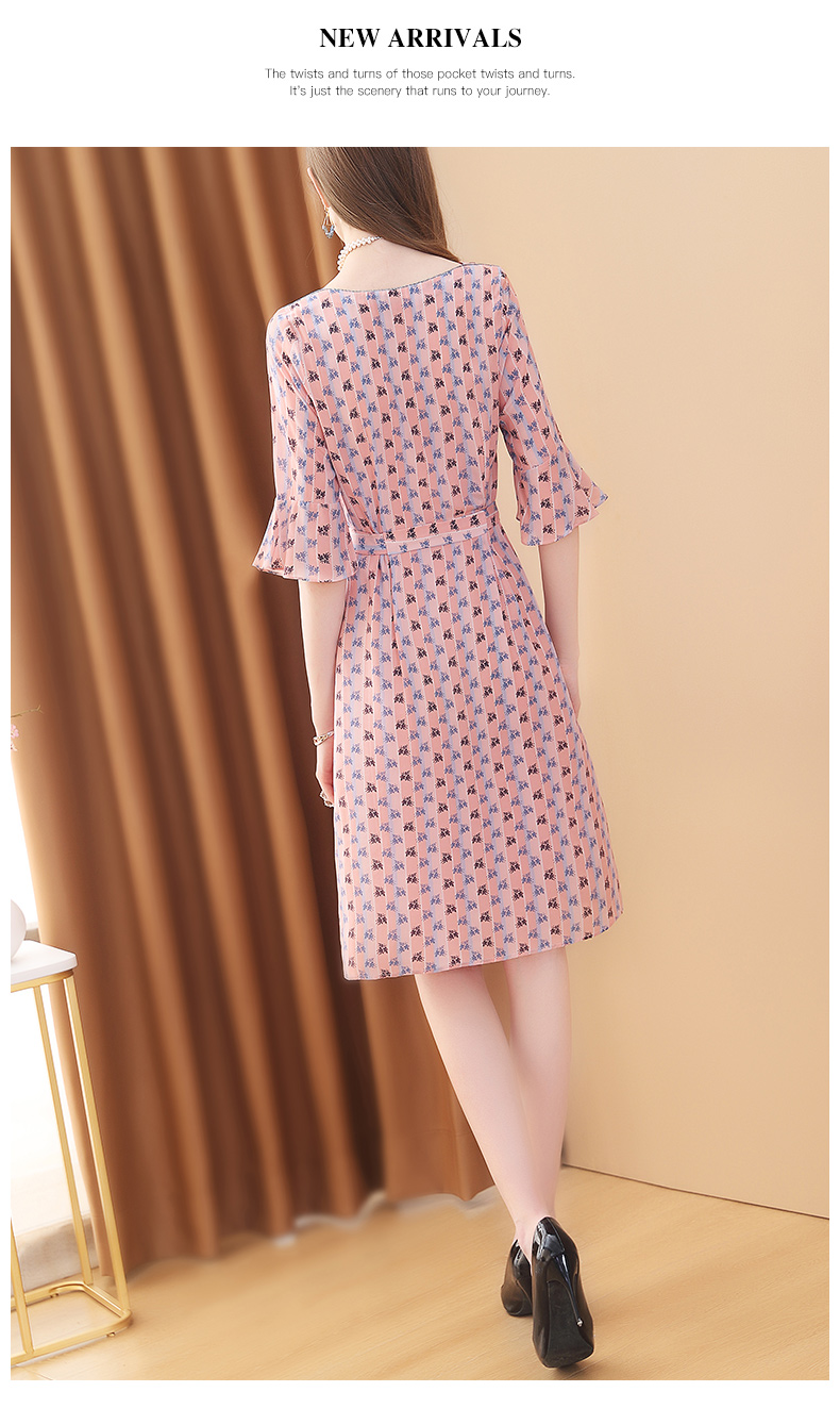 Đầm Châu Âu 2019 xuân hè mới phổ biến váy trong tay áo thời trang in hoa trong váy dài nữ - Sản phẩm HOT đầm công sở sang trọng