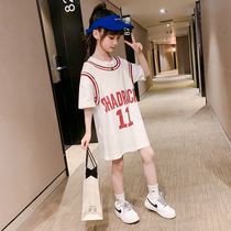 Girls mid-length sports T-shirt top 2022 new summer dress foreign style short-sleeved loose half-sleeved childrens basketball uniform