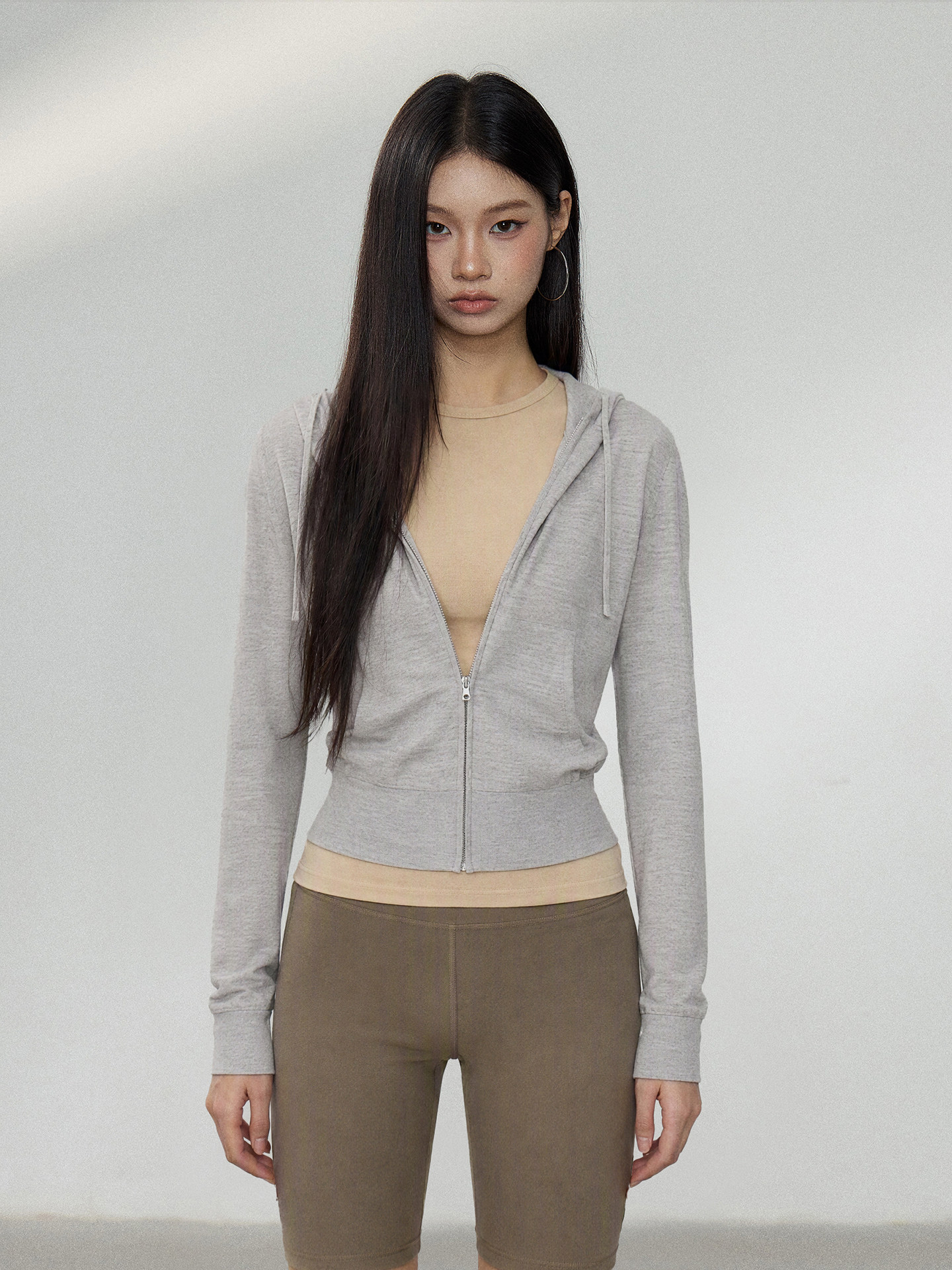 WITHMIN Black Zip-Up Hooded Jacket