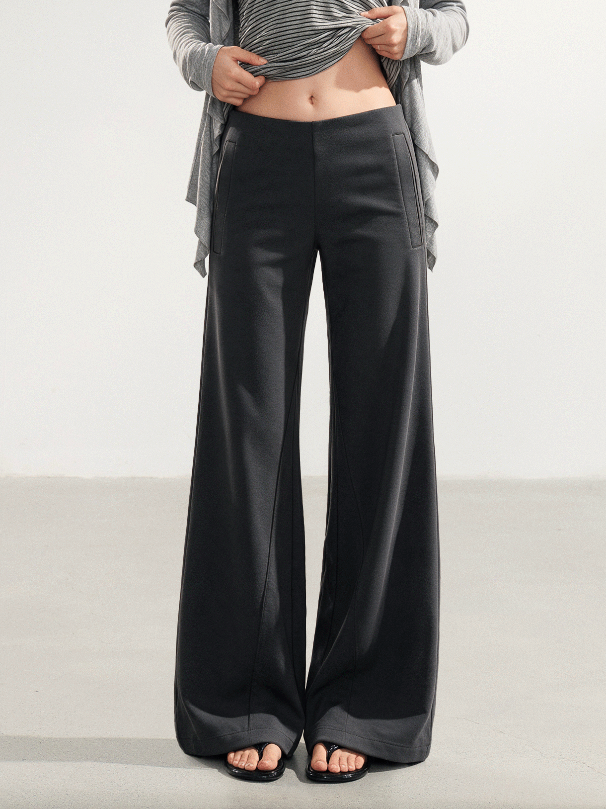 WITHMIN Dark Gray Straight-Leg Trousers
