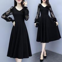 2020 early spring new large size womens clothing 200 pounds of medium and long lace long-sleeved dress fat mm thin base skirt