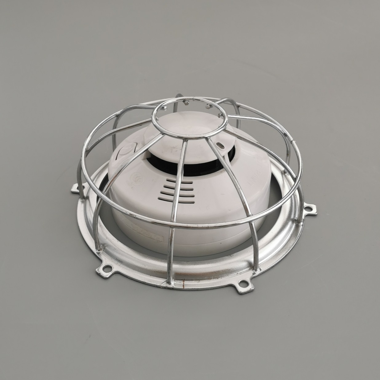 Smoke sensor anti-collision protective cover security explosion-proof mesh cover anti-theft wire cover smoke sensor alarm protective cover