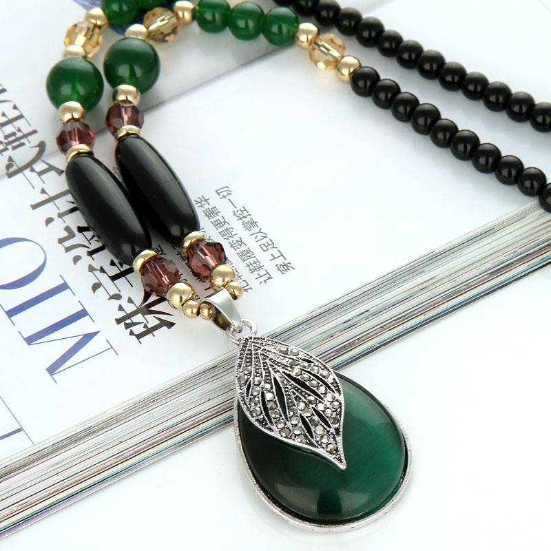 Han Edition Leaf Drip Drip Cat Eye Long Edition necklace Korean Sweater Chain Women's Renaissance Necklace Accessories