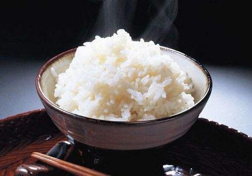 煮米饭额外加上这2步,米饭更香,更好吃
