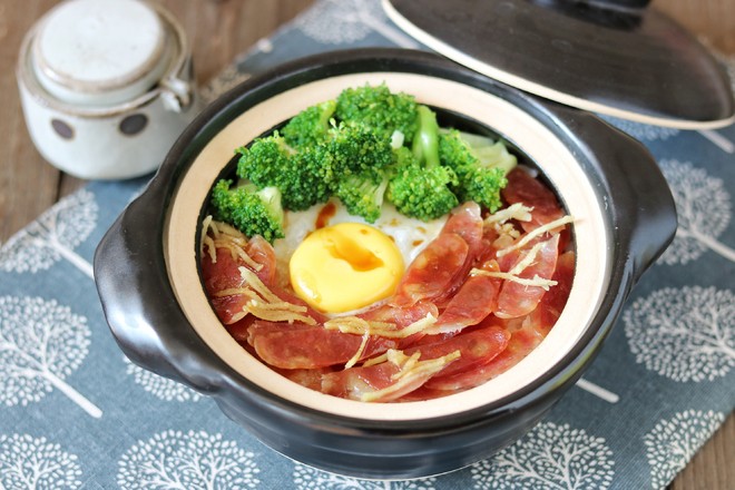 天冷焖一锅这饭,营养解馋,孩子吃得香!