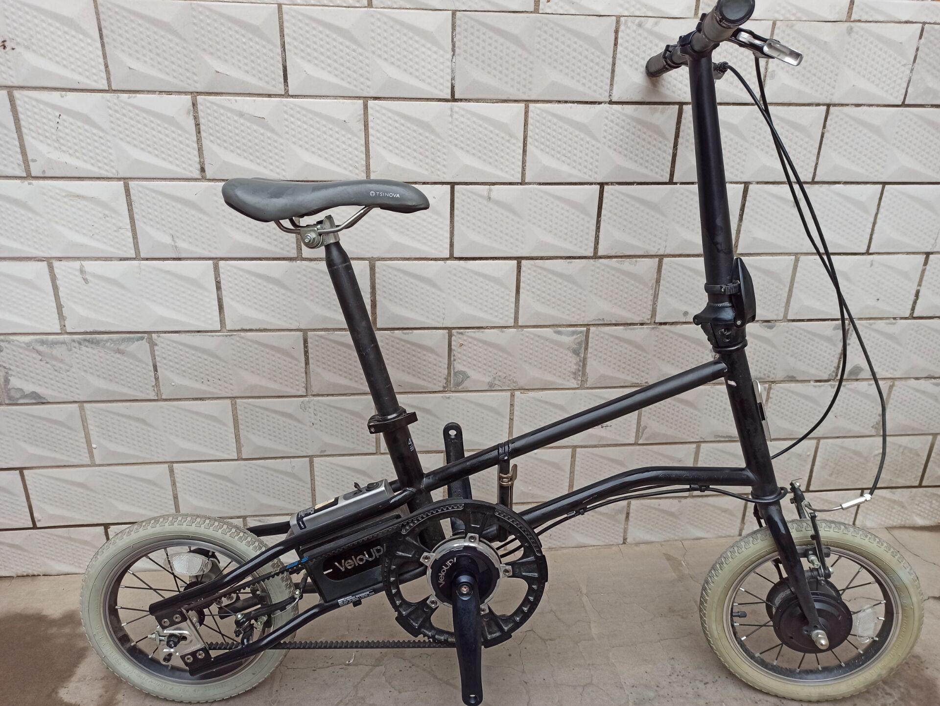 Treatment of inventory light passenger 14 inch 4130 chromium molybdenum steel folding bicycle belt drive