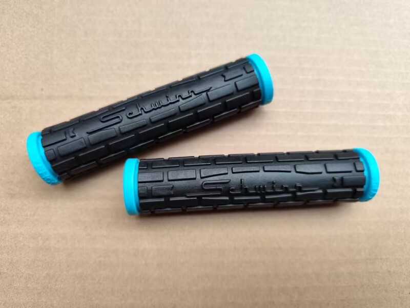 Taiwan Vl American Poetry Schwinn Bicycle Handlebar Grips Mountain Bike Folding Bike Fixed Gear Bike Rubber Grips