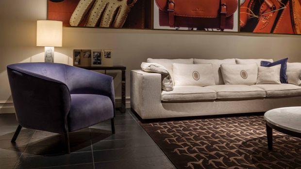 Cung điện nội thất cao cấp tùy chỉnh Ý trussardi sideboard TV tủ đơn ghế sofa bàn cà phê - Bộ đồ nội thất giường gỗ