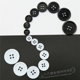 Конфеты -Королевая сценой четырех -эпох четырех -эй -бута смолятся детская рубашка, свитер, костюм, костюм, пряжка для одежды Бесплатная доставка