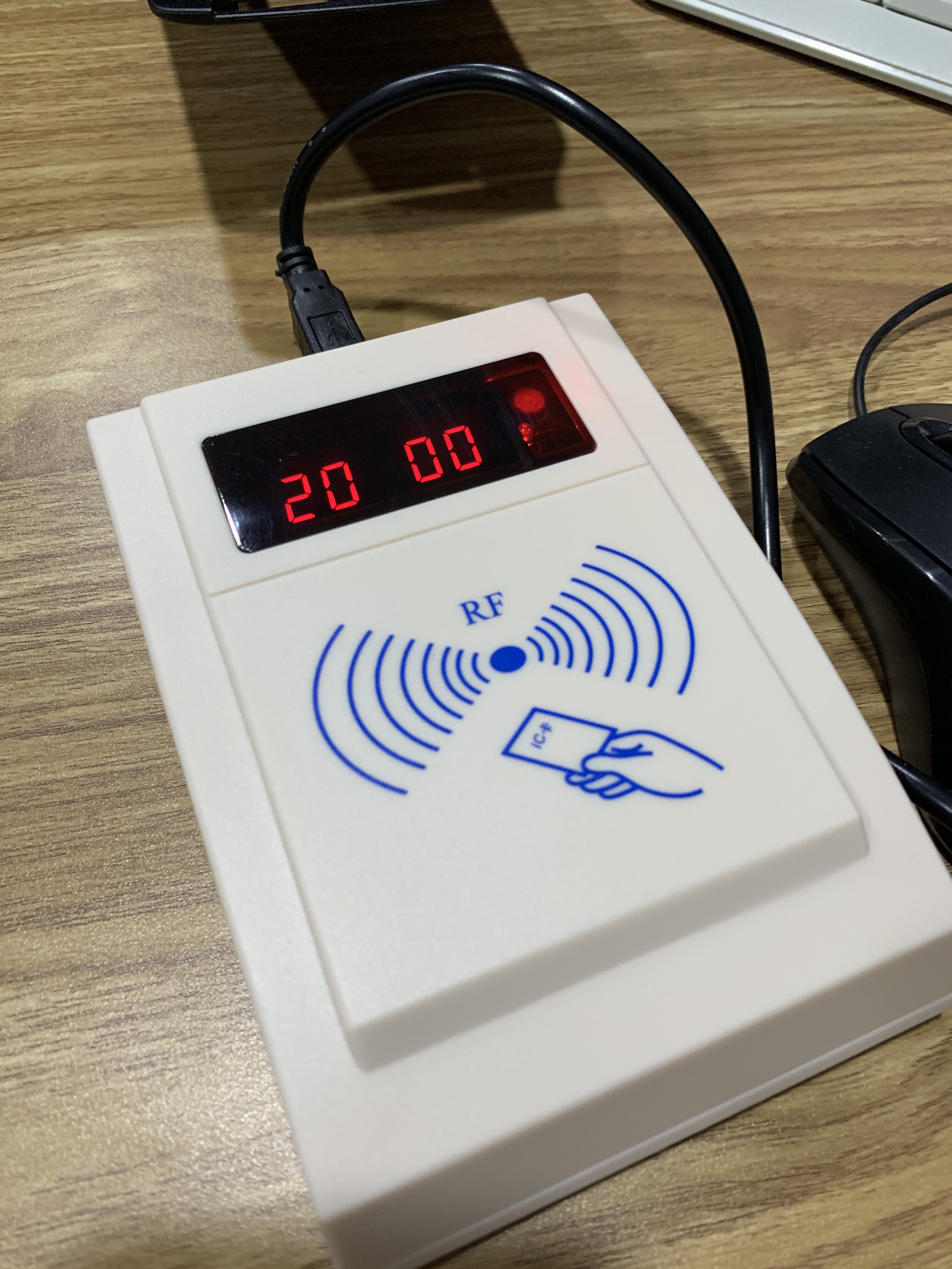 Smart IC card water control machine card issuer IC card card issuer intelligent IC card reader IC card writer