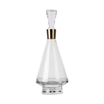 Modern light luxury model house sales office living room dining table restaurant transparent glass wine glass wine utensils wine cabinet soft decorations