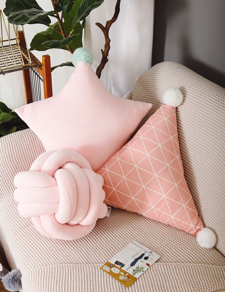 Gối gió Bắc Âu dễ thương tóc bóng gối gối lưới màu đỏ sofa phòng khách cotton mùa hè đệm dài dải - Trở lại đệm / Bolsters gối tựa ghế văn phòng