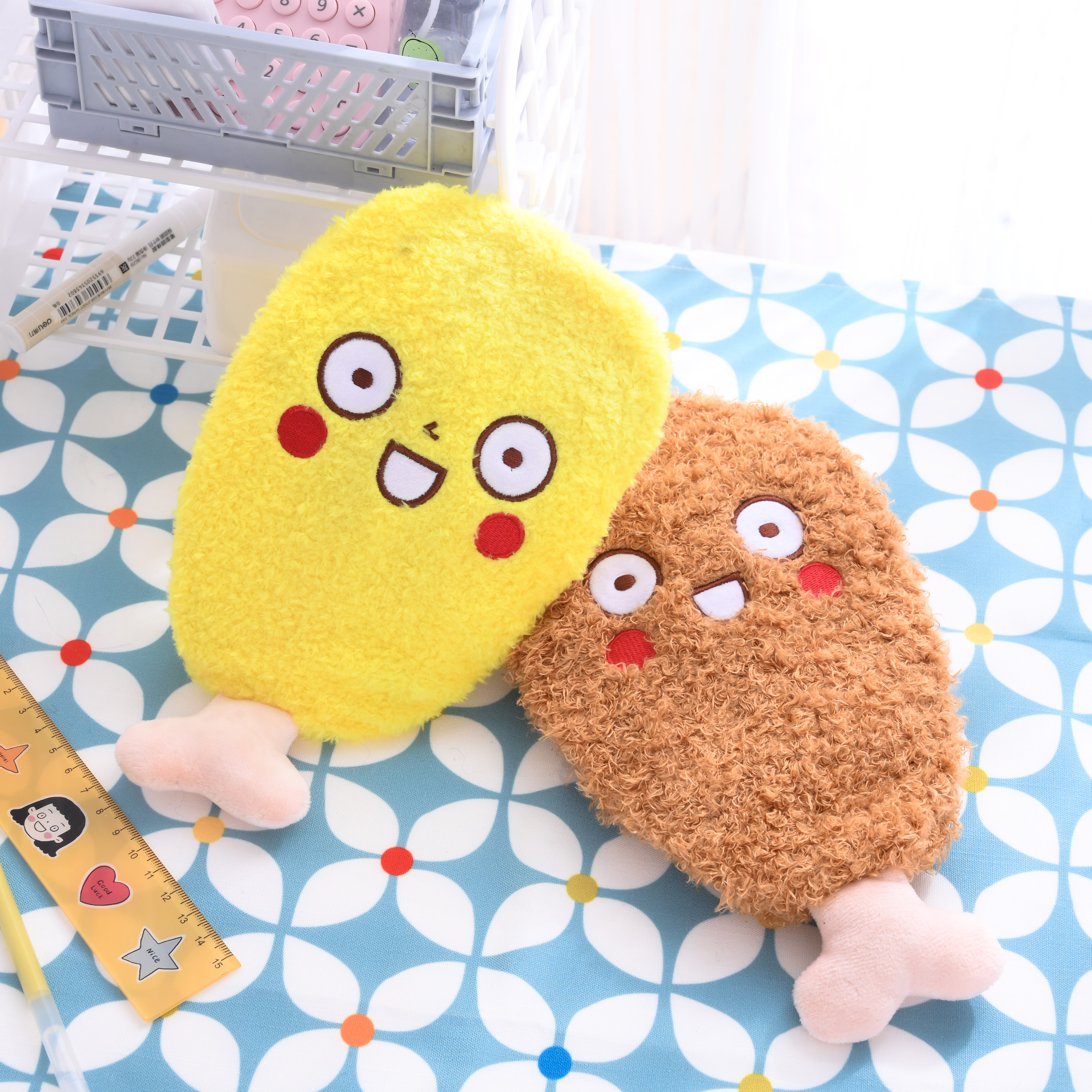 Quercus Tree Manufacturing Chicken Leg Pen Bag Shake Grain Suede Cute Cartoon Freaking Student Plush Large Capacity Embroidery Stationery HOT