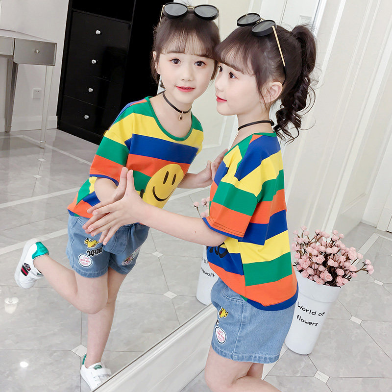 Girls summer suits 2021 new Western style children's short-sleeved shorts 8 girls 9 summer net red two-piece suit 13 years old