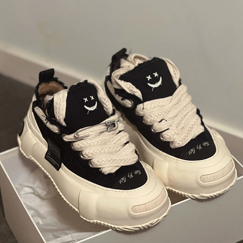 Canvas Shoes Hidden Style Beggar Shoes for Men and Women, Marshmallow Smiley Face Thick-Soled Height-Increasing Couple's Sports Casual Shoes