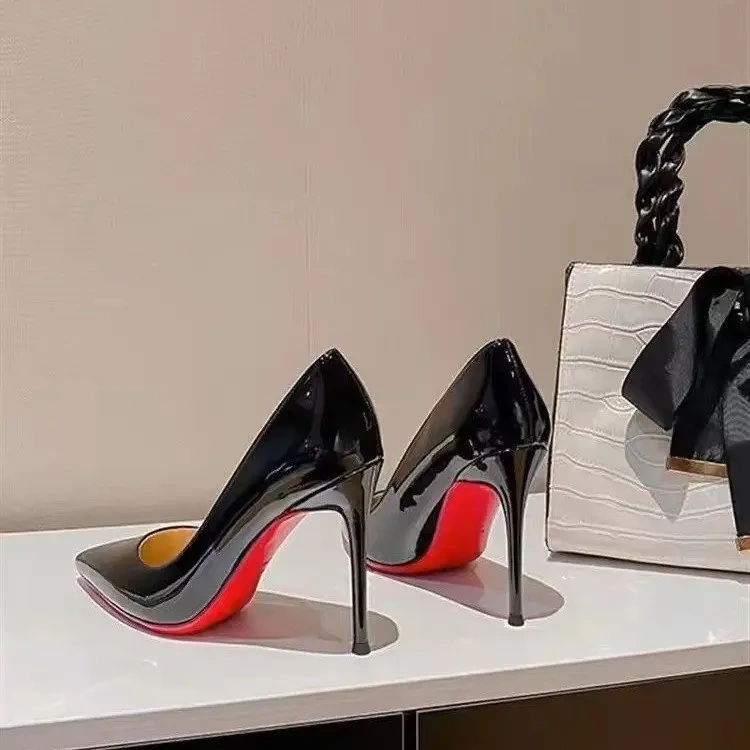High Heels 2026 Spring and Autumn New Style Black Red Sole 10cm Large Size Pointed Toe Shoes High Heels 2026 Spring and Autumn New Style Black Red Sole 10cm Large Size Pointed Toe Shoes