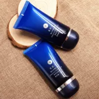 Dòng sản phẩm trượt nước đàn hồi Laiwuer chính hãng Trượt nước đàn hồi BB cream A / B Phần làm sáng che khuyết điểm cách ly 50g kem nền anessa
