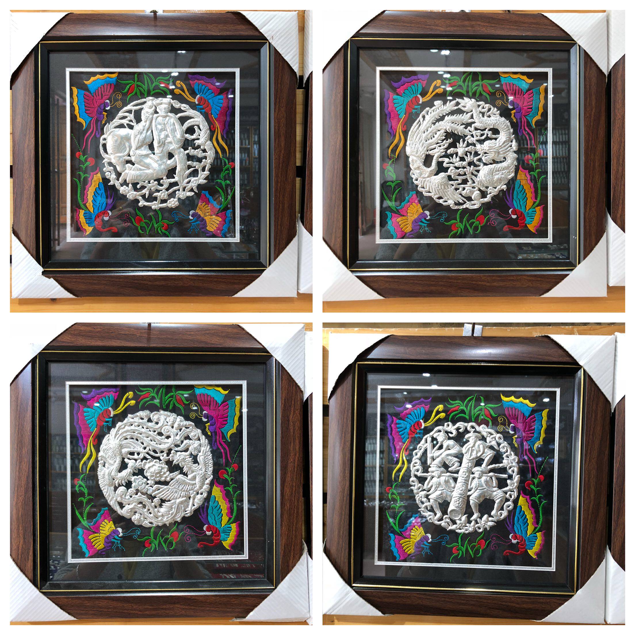 Customized Guizhou national characteristic silver ornament painting Pure handmade silver ornament embroidered photo frame 0