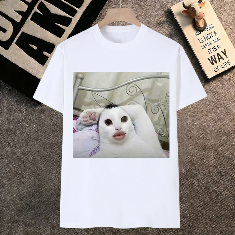Cat Lying in Bed Selfie Emoji Short-Sleeve T-Shirt for Men and Women, Abstract and Quirky Kitten Lying in Bed Taking Photos, Cute Pet Student Outfit Cat Lying in Bed Selfie Emoji Short-Sleeve T-Shirt for Men and Women, Abstract and Quirky Kitten Lying in Bed Taking Photos, Cute Pet Student Outfit