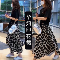 Pregnant Woman Skirt Summer Dress New Korean Version Casual Retro Medium Long half body dress A word dress Spring Summer outwear Tide Moms