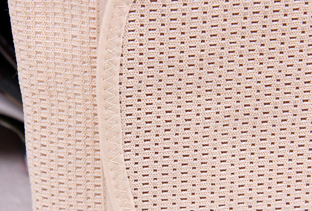 Corset luxueux en soie - Ref 675378 Image 20