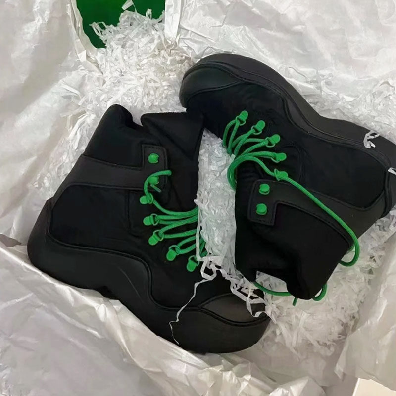 2022 new products bvmona tennis red Tongan outdoor climbing boots thick bottom inner heightening short barrel men and women breathable sneakers