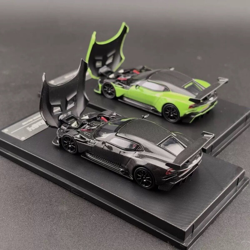 Exhibition Limited Edition Fw 1:64 Aston Martin Vulcan Black Carbon Full Carbon Fiber Iron Base Openable Hood