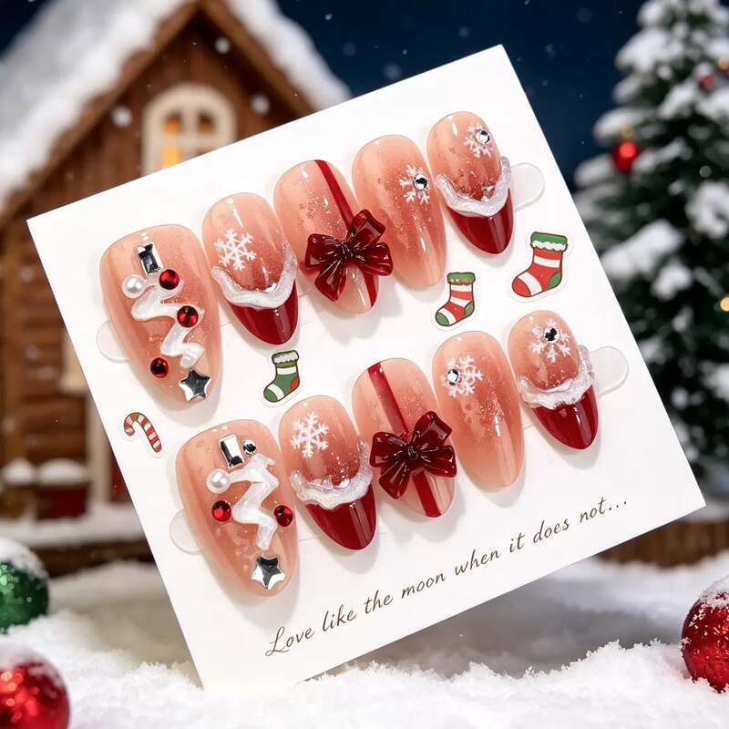 Christmas Themed Wearable Nails with Red Bow and Snowflake Nail Stickers, Removable, Short Fake Nails for Students