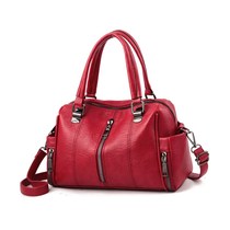 Red bag women 2021 spring and summer new new shoulder bag mother wedding fashion large capacity Hand bag wedding bag