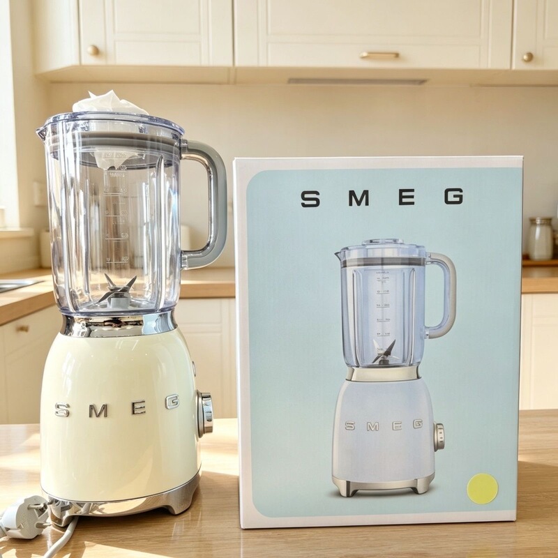 European Standard Smeg Juicer, Multifunctional Automatic Blender for Home Use, Suitable for Baby Food, High-Speed Blender Blf01