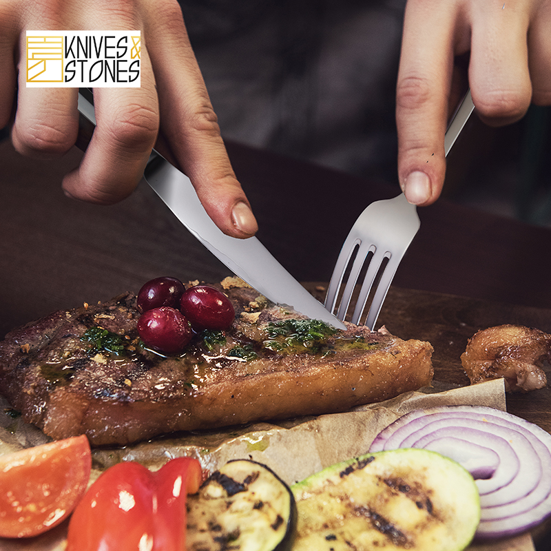 Iwa Kuru Japan Imported Taikaoka Hotel Western Dining Tableware Stainless steak sharp steak knife and fork two sets